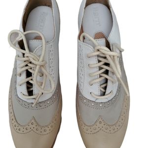 BORN Oxford sz 8 Leather Shoes Ashleigh